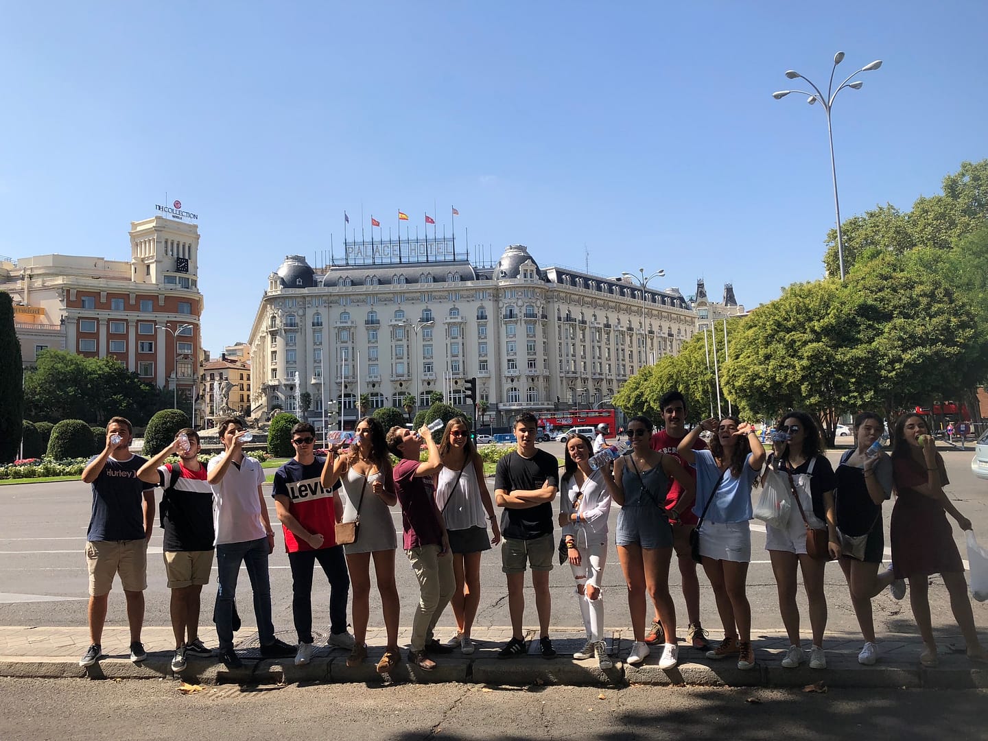 Colegiales en la Gymkana Madrid Express que organizamos junto al Colegio Mayor Roncalli.
